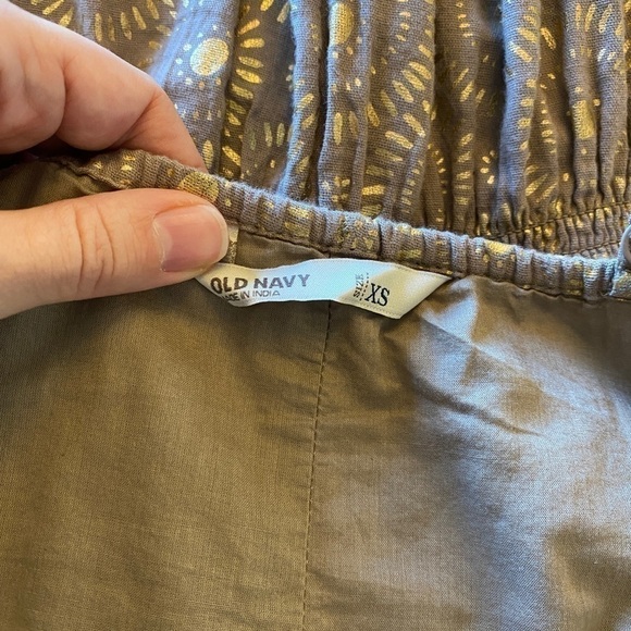 ⭐️OLD NAVY Metallic Sequin Drop Waist Halter Dress - Picture 3 of 4